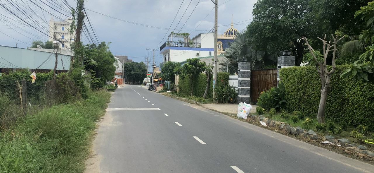 Bán đất xây biệt thự, Mặt tiền đường ĐX43, phường Phú Mỹ, Tp Thủ Dầu Một.